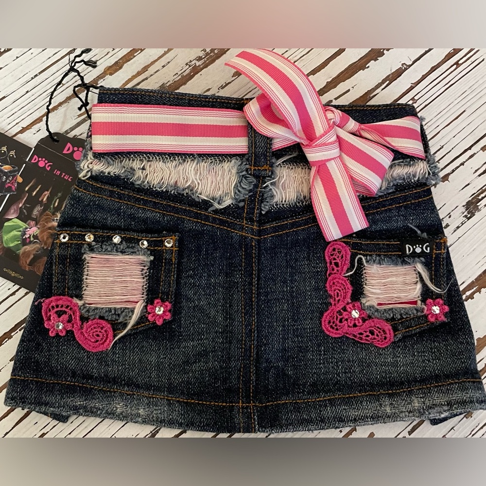 Dark Denim Pet Skirt with Pink Ribbon Belt
Medium